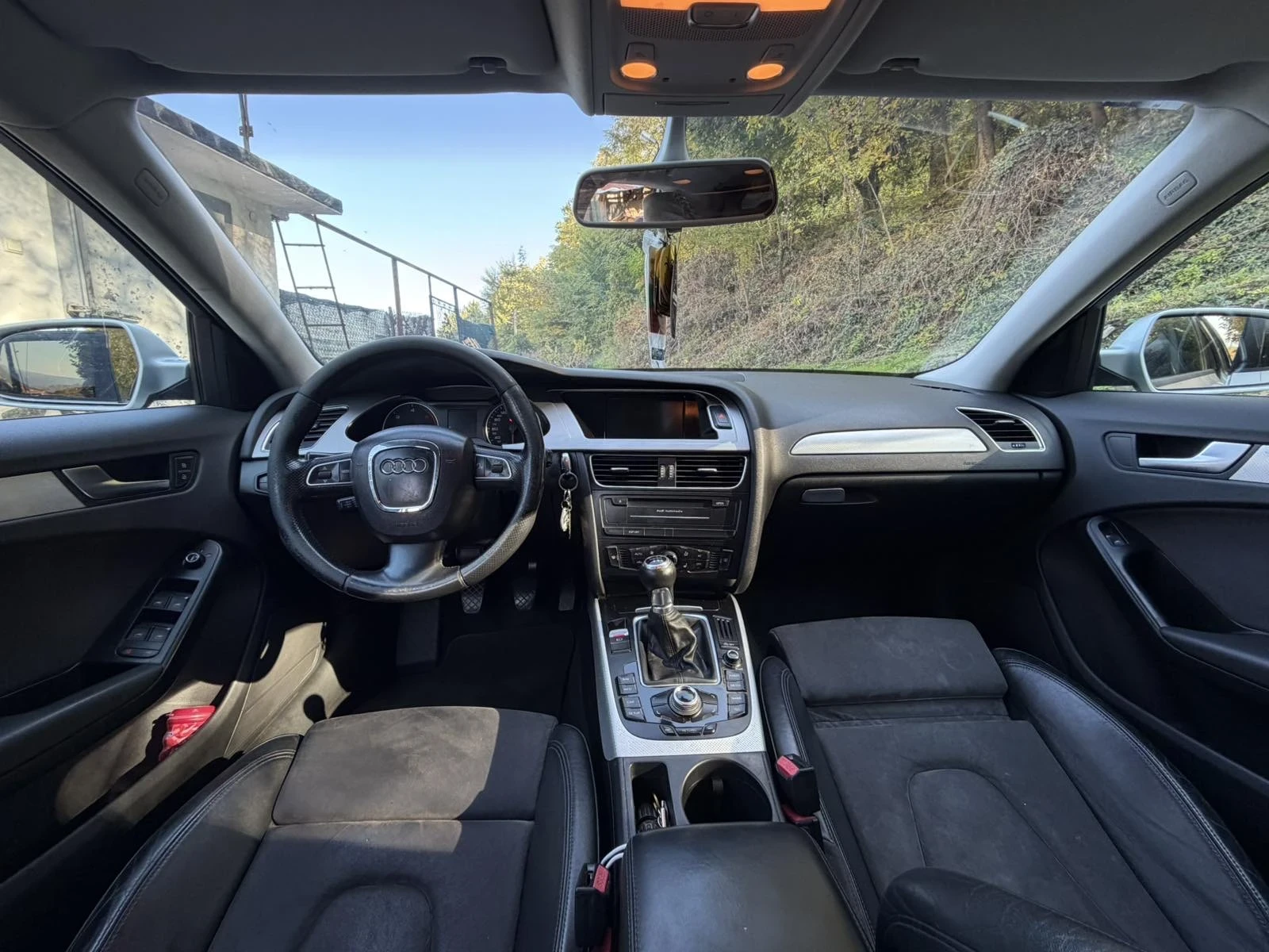Audi A4 Avant 2.0 TDI, снимка 8 - Автомобили и джипове - 56570356