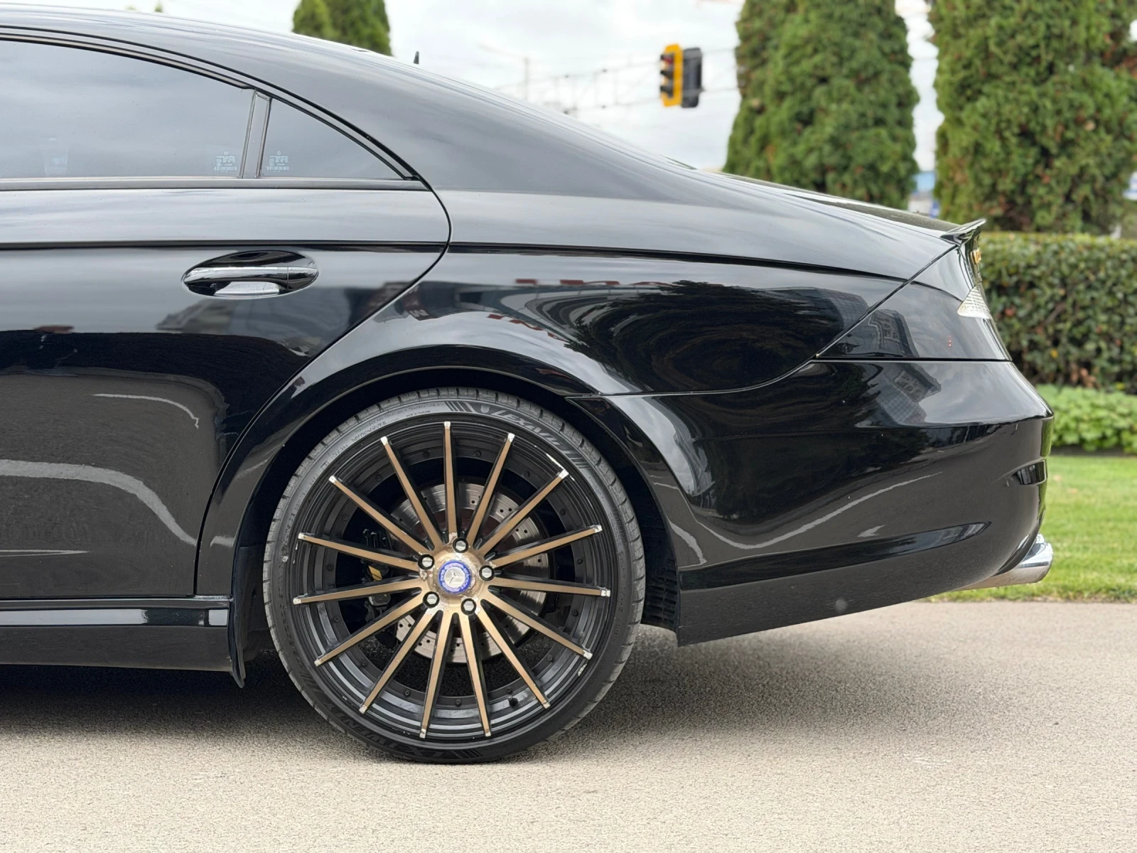 Mercedes-Benz CLS 55 AMG KOMPRESSOR, снимка 5 - Автомобили и джипове - 56690772