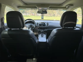 Kia Sportage 2.0 CRDi 184 к.с. Авт. 4x4 | нови гуми, снимка 13
