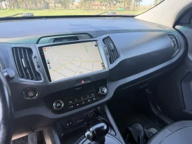 Kia Sportage 2.0 CRDi 184 к.с. Авт. 4x4 | нови гуми, снимка 9