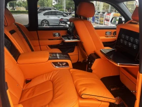 Rolls-Royce Cullinan BLACK BADGE/ SANCTUARY SEATS/ 4 SEATS/REAR THEATRE, снимка 11