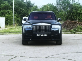 Rolls-Royce Cullinan BLACK BADGE/ SANCTUARY SEATS/ 4 SEATS/REAR THEATRE, снимка 2