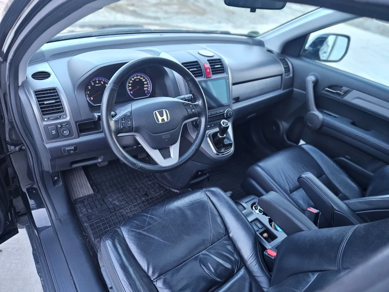 Honda Cr-v 2.0/4X4/ГАЗ/EXECUTIVE/НАВИГАЦИЯ , снимка 7 - Автомобили и джипове - 47804214