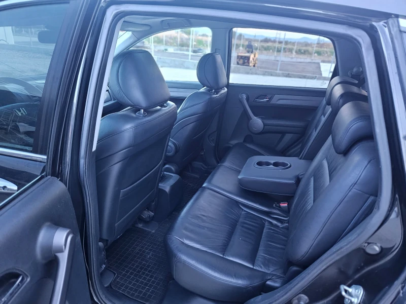 Honda Cr-v 2.0/4X4/ГАЗ/EXECUTIVE/НАВИГАЦИЯ , снимка 11 - Автомобили и джипове - 47804214