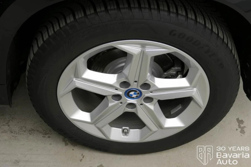 BMW iX1 30 xDrive M Sport Paket, снимка 17 - Автомобили и джипове - 52709364