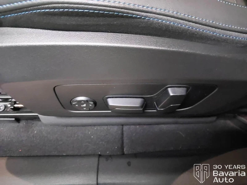 BMW iX1 30 xDrive M Sport Paket, снимка 14 - Автомобили и джипове - 52709364