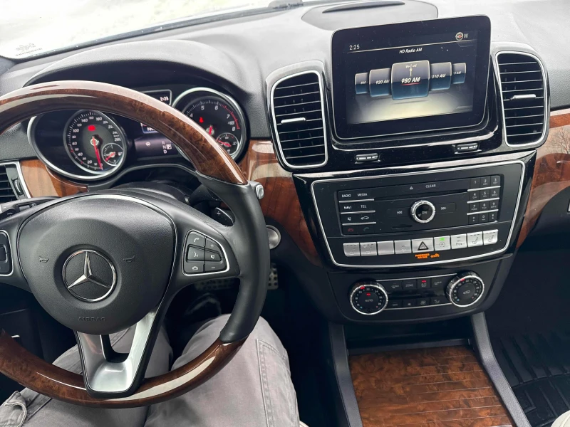 Mercedes-Benz GLE 400, снимка 8 - Автомобили и джипове - 53126916