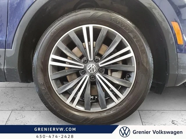 VW Tiguan Highline 4Motion | Adaptive Cruise | CarPlay | Nav, снимка 4 - Автомобили и джипове - 55134458