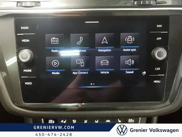 VW Tiguan Highline 4Motion | Adaptive Cruise | CarPlay | Nav, снимка 17 - Автомобили и джипове - 55134458