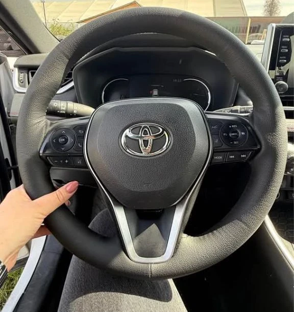 Toyota Rav4 Plug In 4X4, снимка 7 - Автомобили и джипове - 55277975