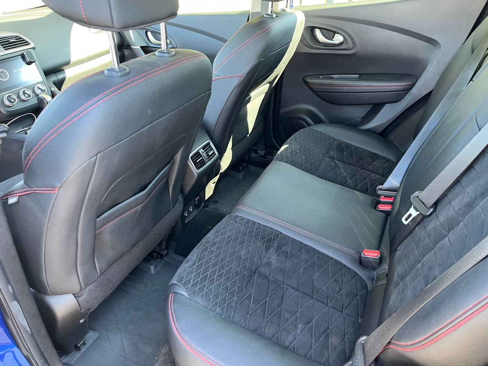Renault Kadjar BLACK EDITION - изображение 7