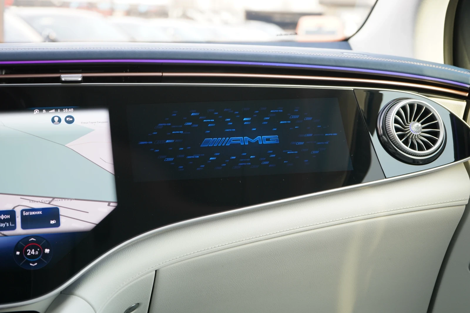 Mercedes-Benz EQE 43 AMG* SUV* HYPERSCREEN* BURM* PANO* 360* DISTR* , снимка 12 - Автомобили и джипове - 53726430