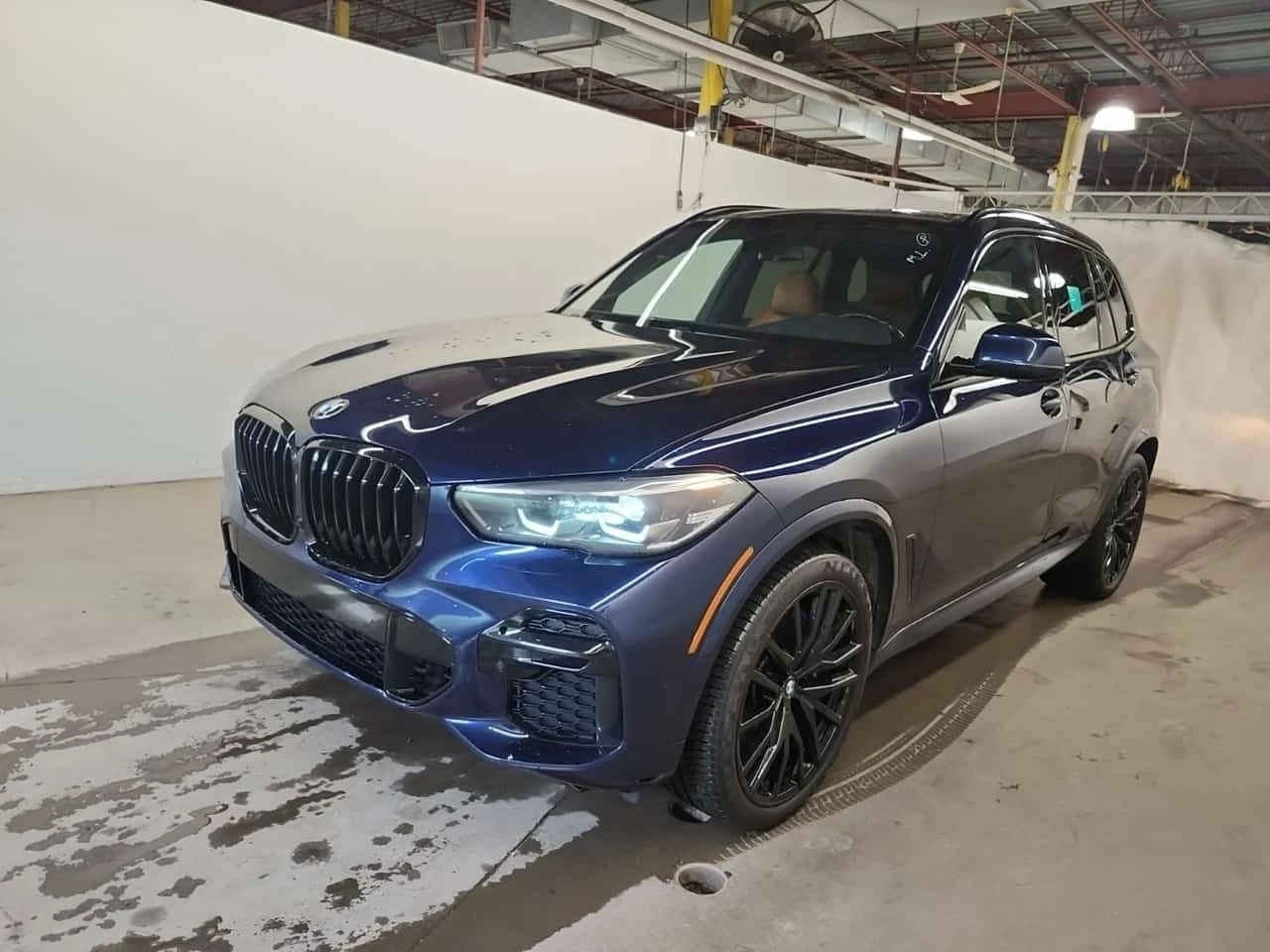 BMW X5 XDRIVE| M ПАКЕТ| HEAD-UP| ПАНО| 2 КЛЮЧА| БЕЗ УДАРИ