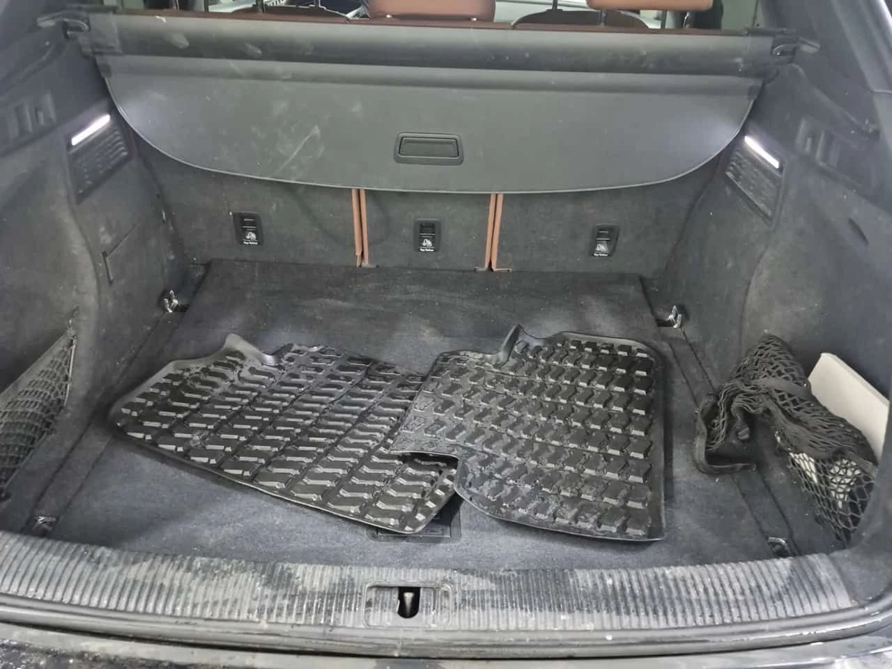 Audi Q5 ДИСТРОНИК| PANORAMA| 2 КЛЮЧА| , снимка 14 - Автомобили и джипове - 54191910