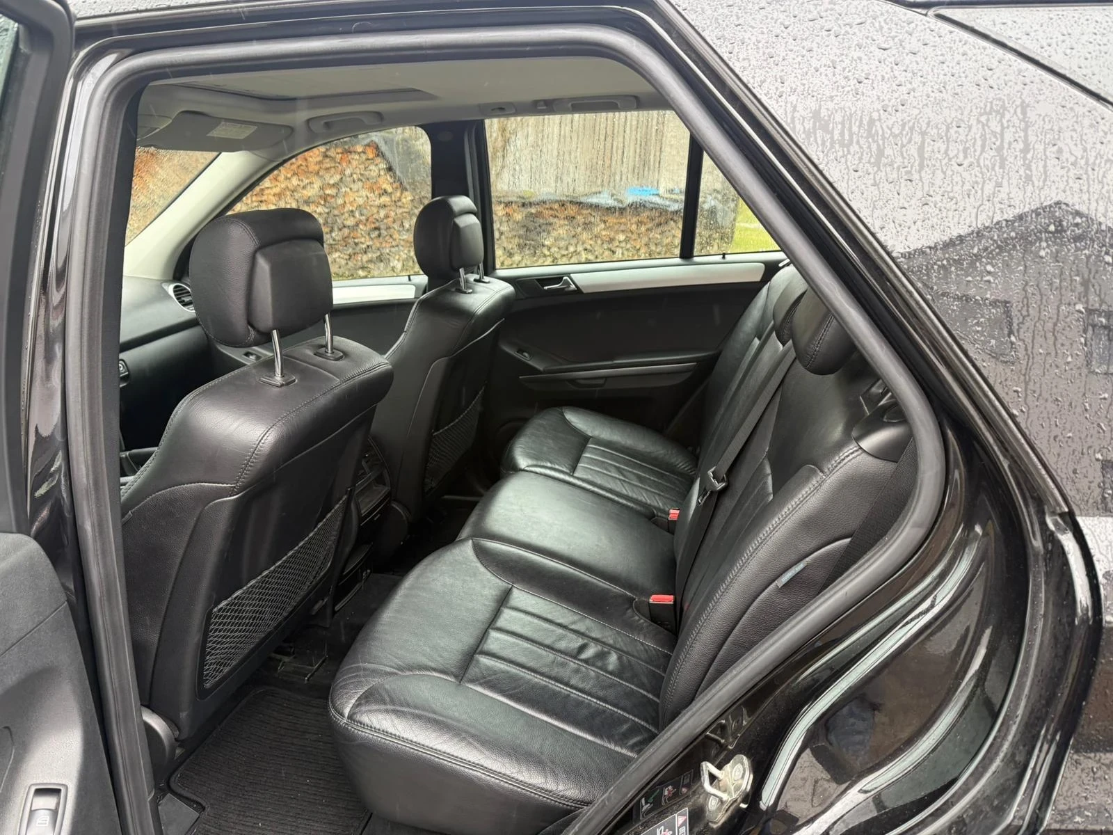 Mercedes-Benz ML 280 3.0 V6 190к.с на Пружини, снимка 11 - Автомобили и джипове - 54838648