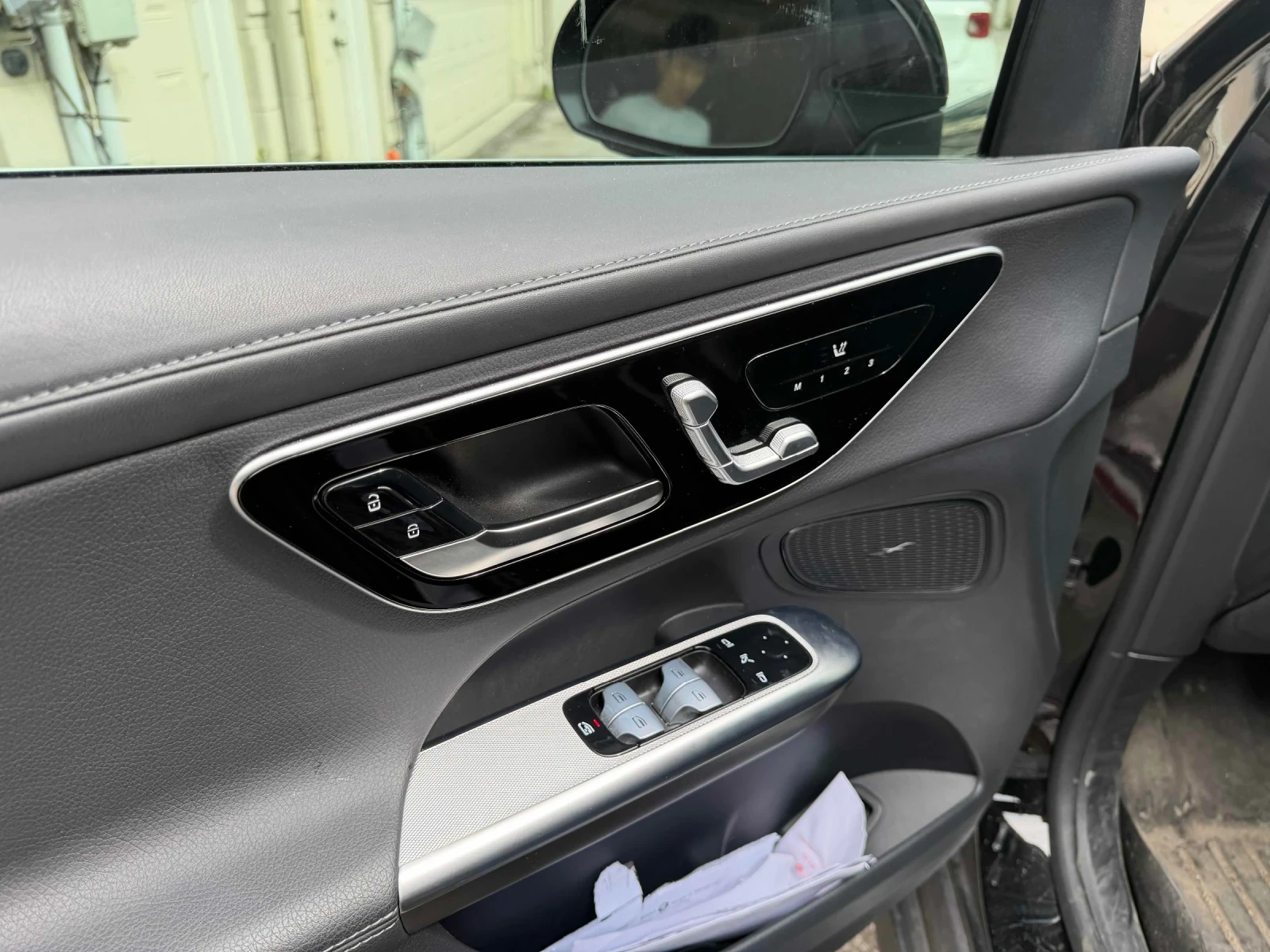 Mercedes-Benz GLC 300 4MATIC * ДИСТРОНИК * ПОДГРЕВ * ПАНОРАМА * CARFAX, снимка 12 - Автомобили и джипове - 54841874