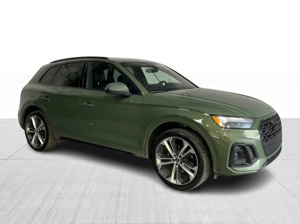 Audi SQ5 TECHNIK* B&O* BLACK OPTIC* DISTRONIC* 360* ПАНО, снимка 3 - Автомобили и джипове - 54917682