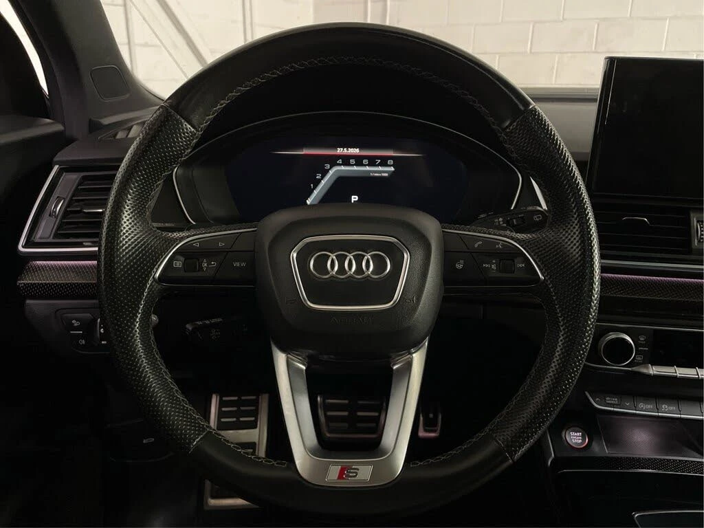Audi SQ5 TECHNIK* B&O* BLACK OPTIC* DISTRONIC* 360* ПАНО, снимка 11 - Автомобили и джипове - 54917682