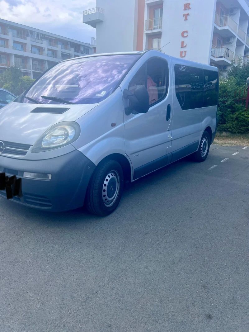 Opel Vivaro, снимка 1 - Бусове и автобуси - 46969291