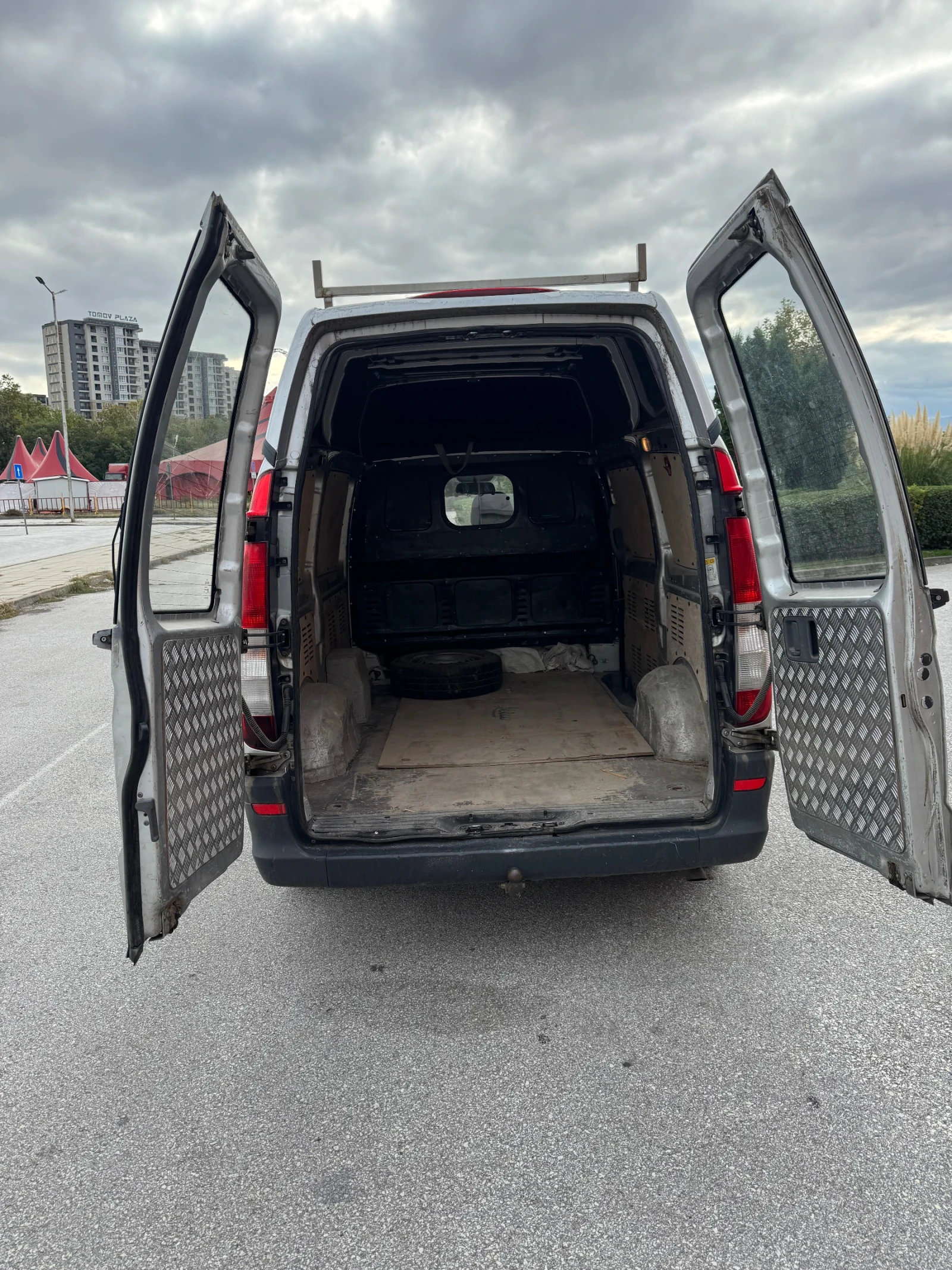 Mercedes-Benz Vito С надстройка - изображение 6