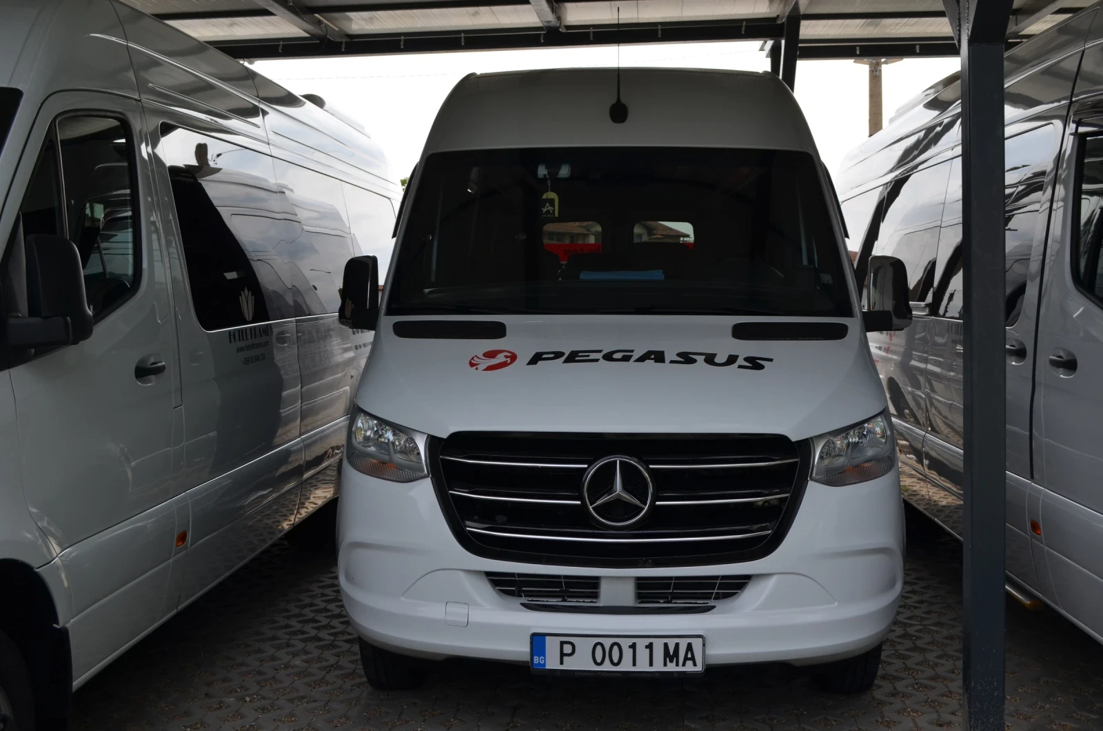 Mercedes-Benz Sprinter 516, снимка 12 - Бусове и автобуси - 55655053