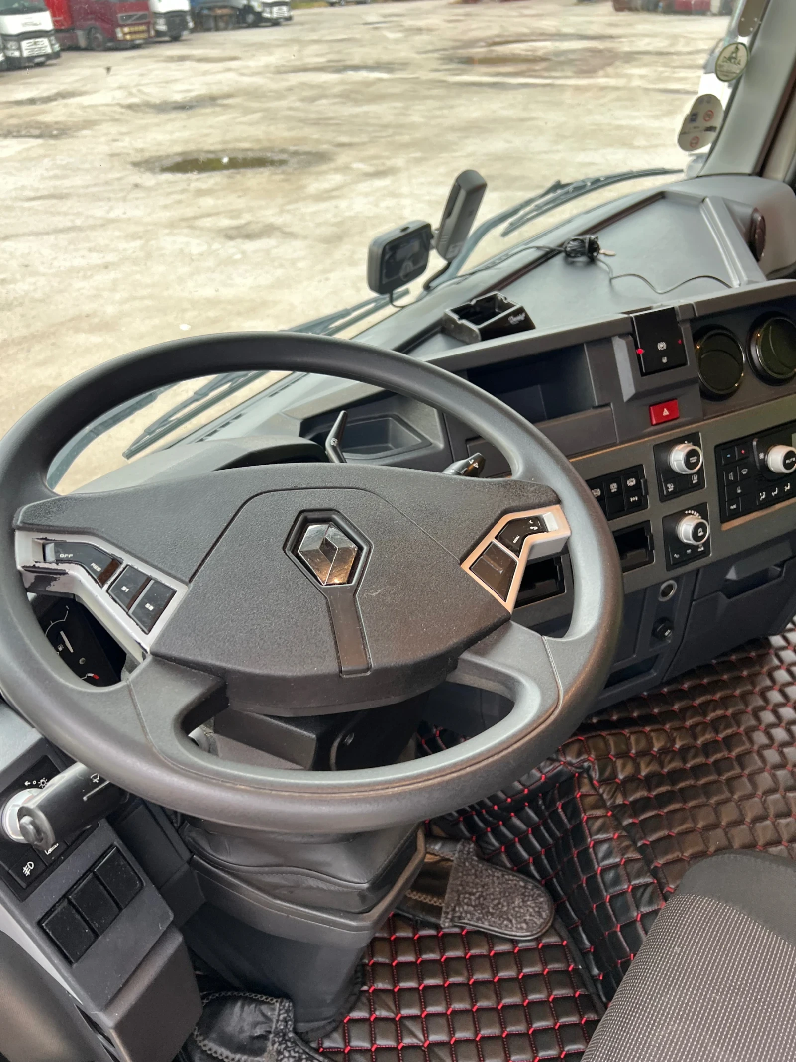 Renault T 460 - изображение 3