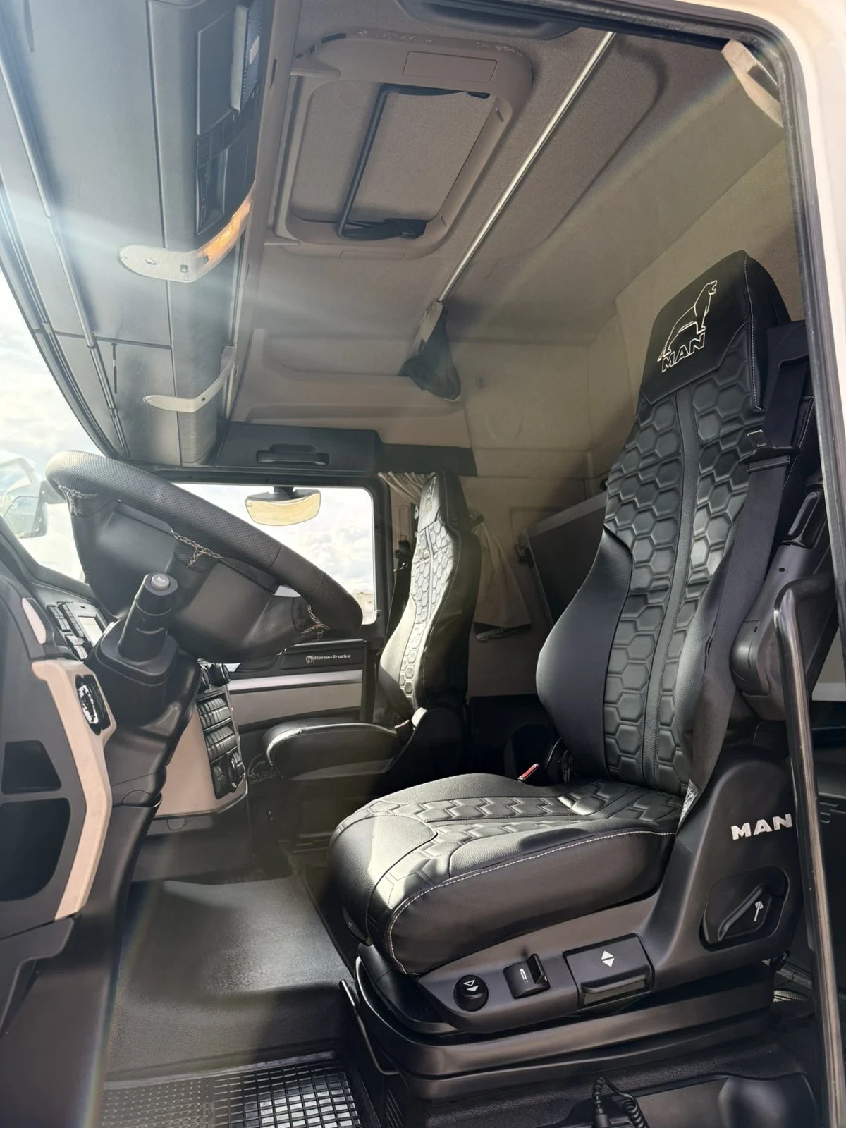 Man Tgx HEROS TRUCKS LEASING, снимка 11 - Камиони - 53964703