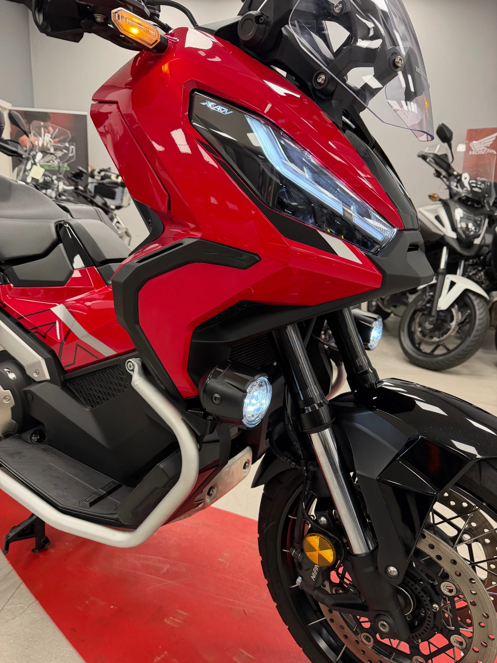 Honda X-ADV 750 Travel Special Edition 2024 , снимка 13 - Мотоциклети и мототехника - 54417222