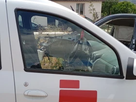 Стъкло предно дясно Дачия Логан 1.5дци