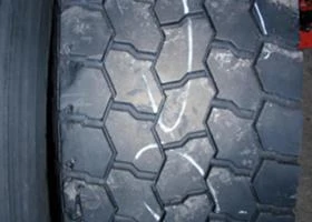 Гуми, снимка 11