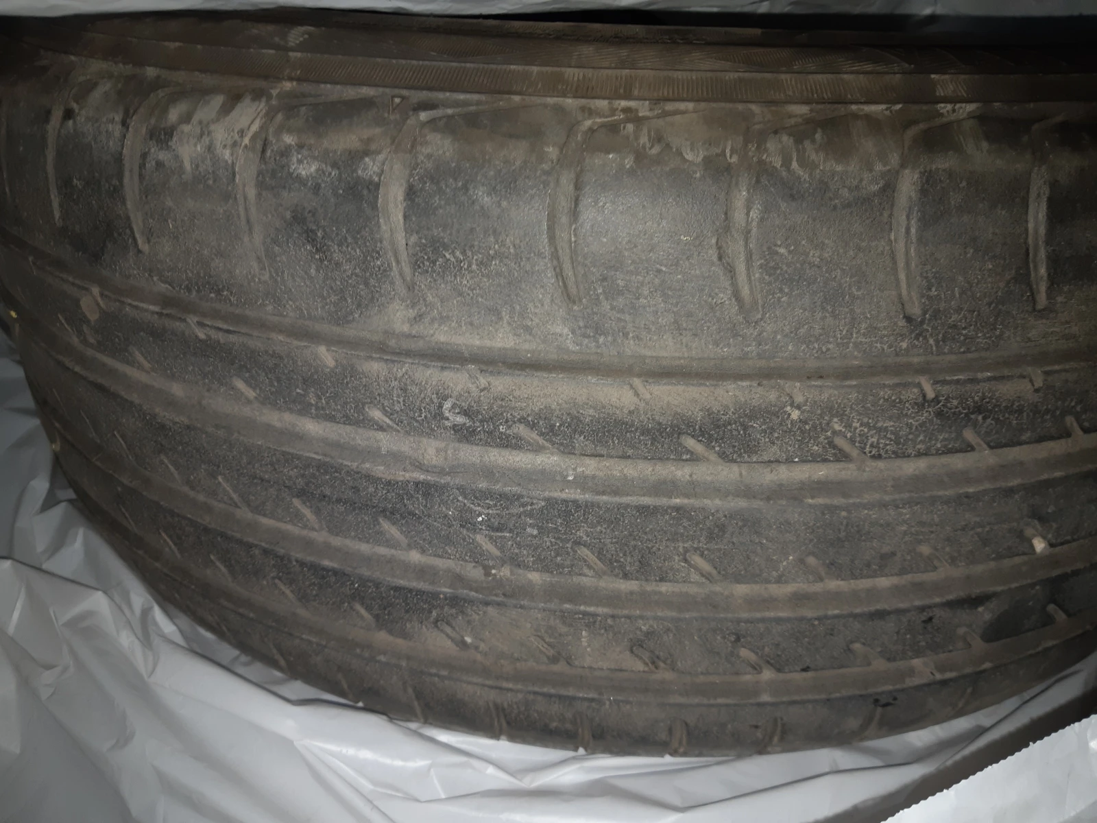 ���� 225/45R17 | Mobile.bg � ����������� 2