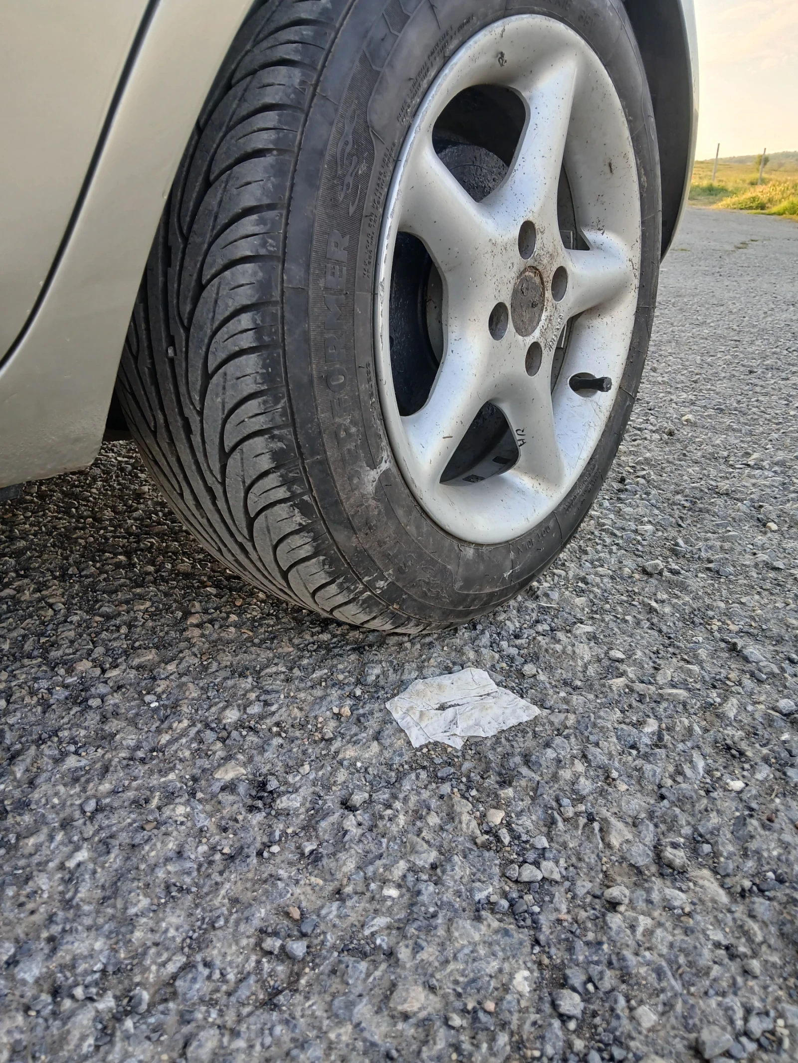���� � ������ 185/65R15 �� Opel Corsa | Mobile.bg � ����������� 3