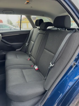 Toyota Avensis 1.8 VVT-i SOL Комби | Климатроник | 147 000 км, снимка 12