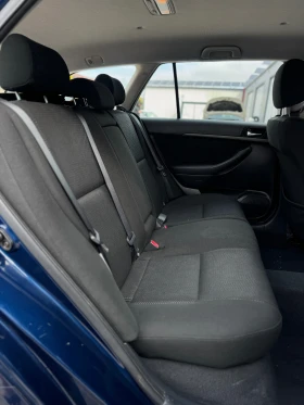 Toyota Avensis 1.8 VVT-i SOL Комби | Климатроник | 147 000 км, снимка 13