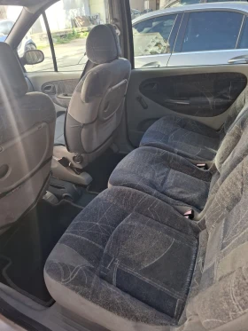 Renault Megane Scenic, снимка 4