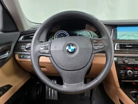 BMW 730 xDrive, снимка 13