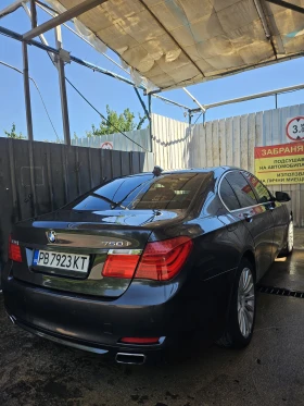BMW 750, снимка 9