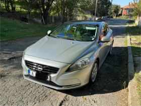 Volvo V40 D2, снимка 1