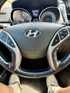 Hyundai I30 1.6crdi  LED  | Mobile.bg    15