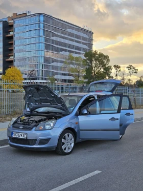 Обява за продажба на Ford Fiesta Mk6 1.4 Duratec ~3 800 лв. - изображение 11 | Auto.bg Обява за продажба на Ford Fiesta Mk6 1.4 Duratec ~3 800 лв. - изображение 11