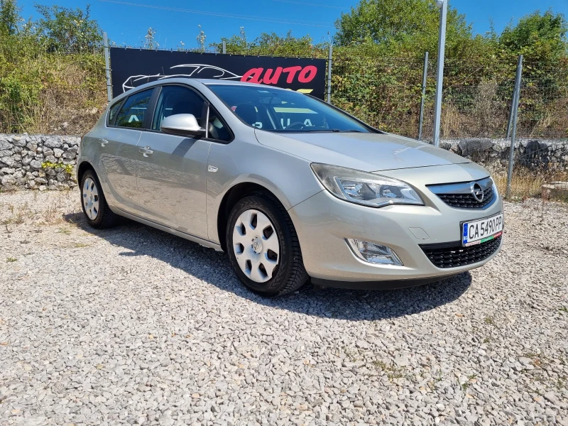 Opel Astra 1.6i 116кс, снимка 1 - Автомобили и джипове - 46856167