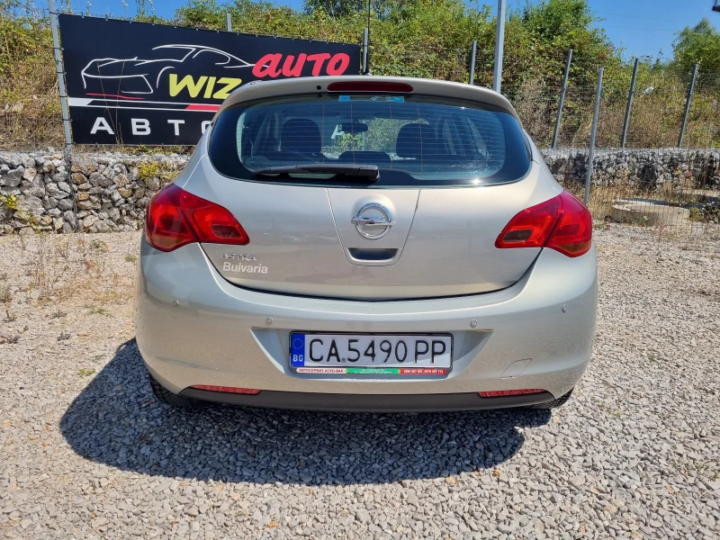 Opel Astra 1.6i 116кс, снимка 6 - Автомобили и джипове - 46856167