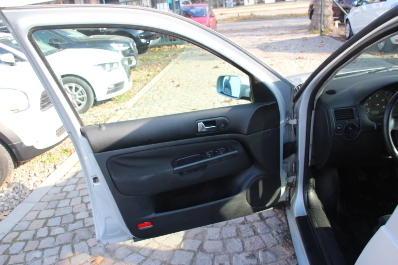 VW Golf IV 1.9 TDI С РЕГИСТРАЦИЯ    , снимка 13 - Автомобили и джипове - 48165546