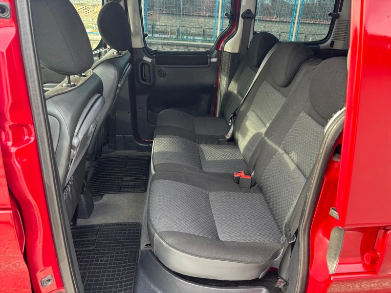 Citroen Berlingo 1.6HDI 90 КС 2 СТРАНИЧНИ ВРАТИ КЛИМАТИК, снимка 10 - Автомобили и джипове - 48415374