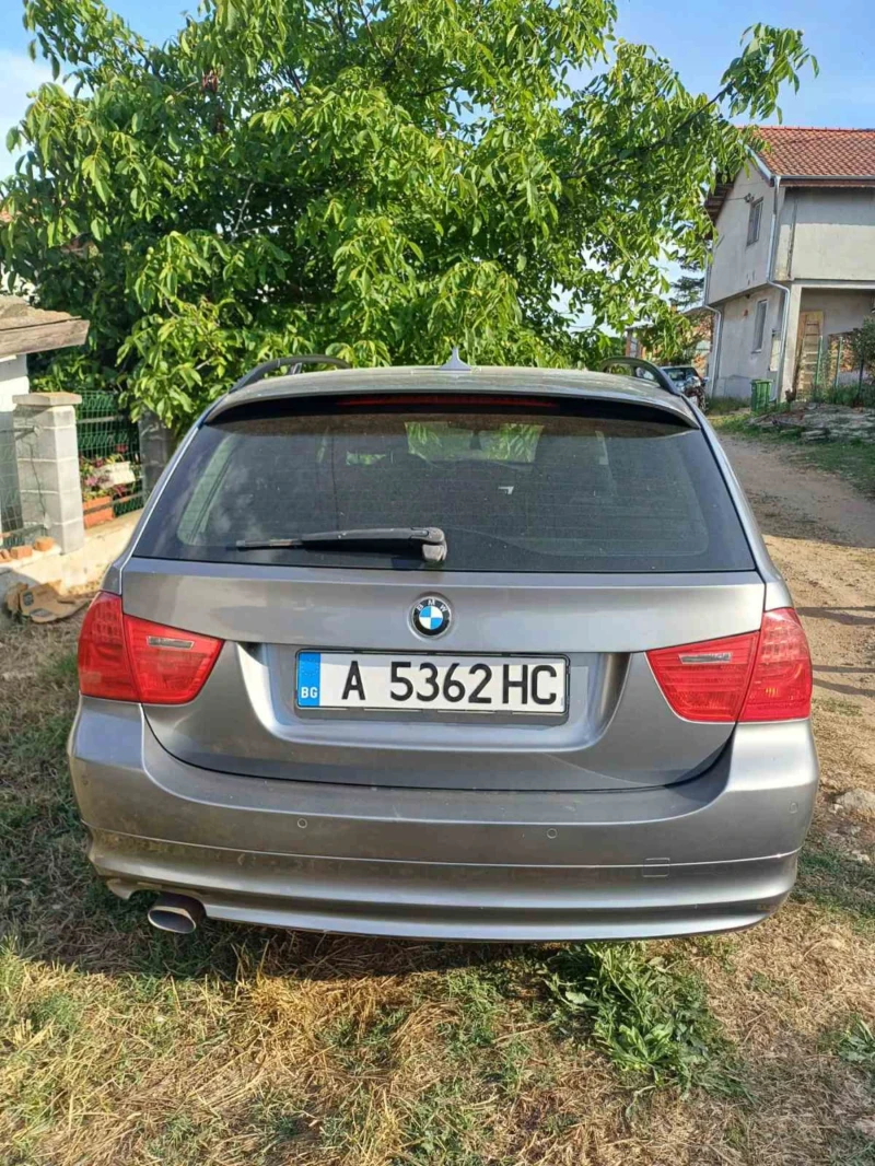 BMW 318 E91, снимка 3 - Автомобили и джипове - 48576267