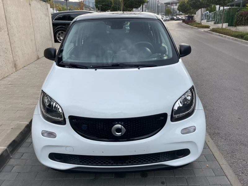 Smart Forfour, снимка 8 - Автомобили и джипове - 48675850