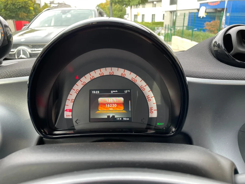 Smart Forfour, снимка 5 - Автомобили и джипове - 48675850