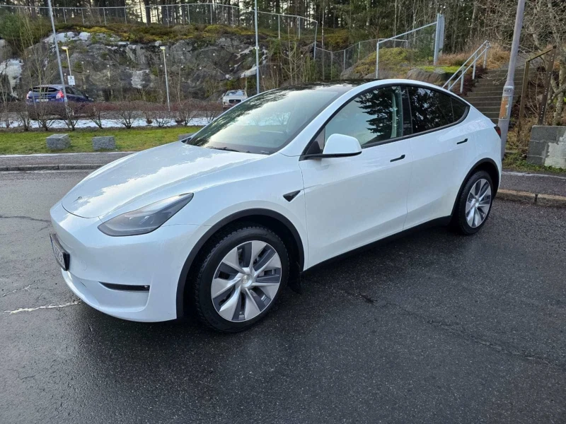 Tesla Model Y НА ЧАСТИ, снимка 4 - Автомобили и джипове - 49126207