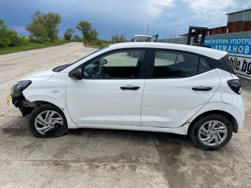 Hyundai I10 1.0 MPI, снимка 2 - Автомобили и джипове - 50245507