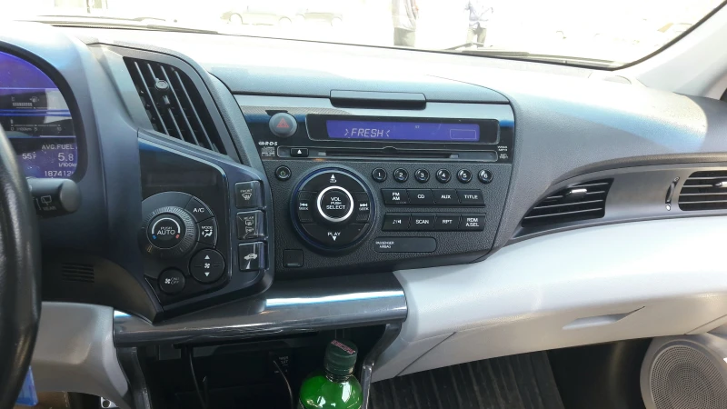 Honda Crz 1.5 iVTEC, снимка 10 - Автомобили и джипове - 51433079